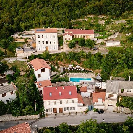 Boutique B&B Mali Pariz Grizane-Belgrad Exterior photo