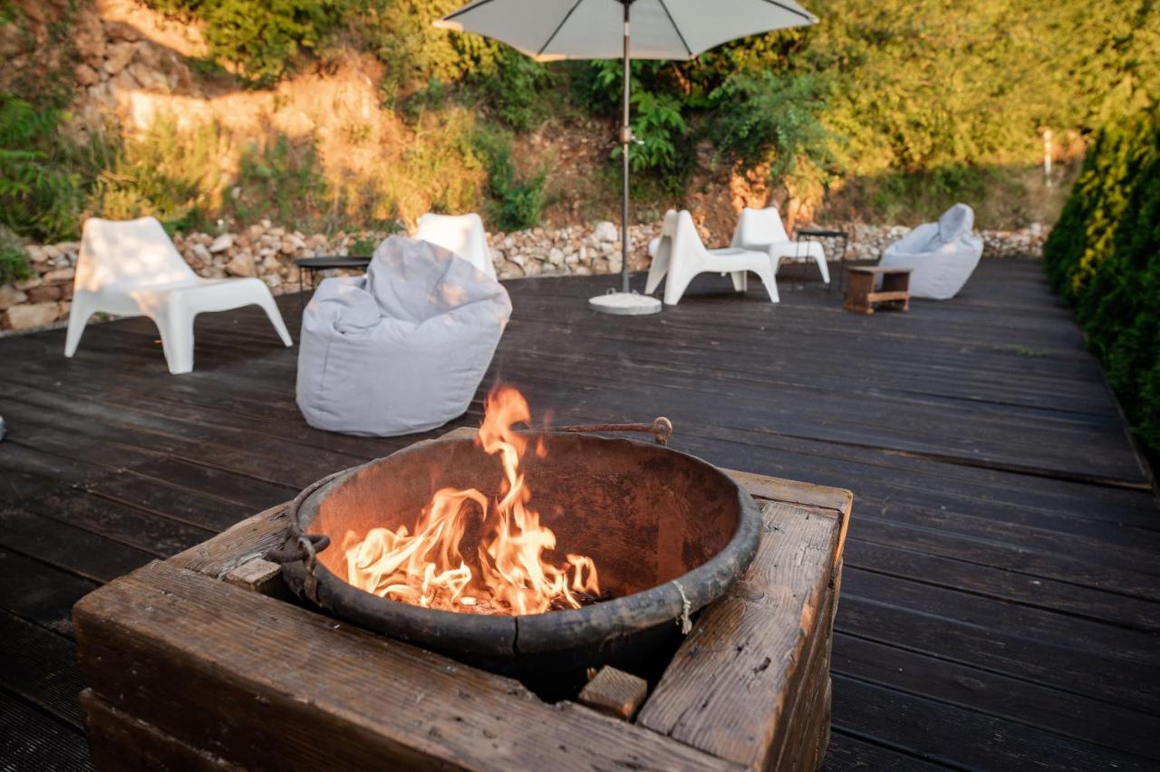 Boutique B&B Mali Pariz Grizane-Belgrad Exterior photo
