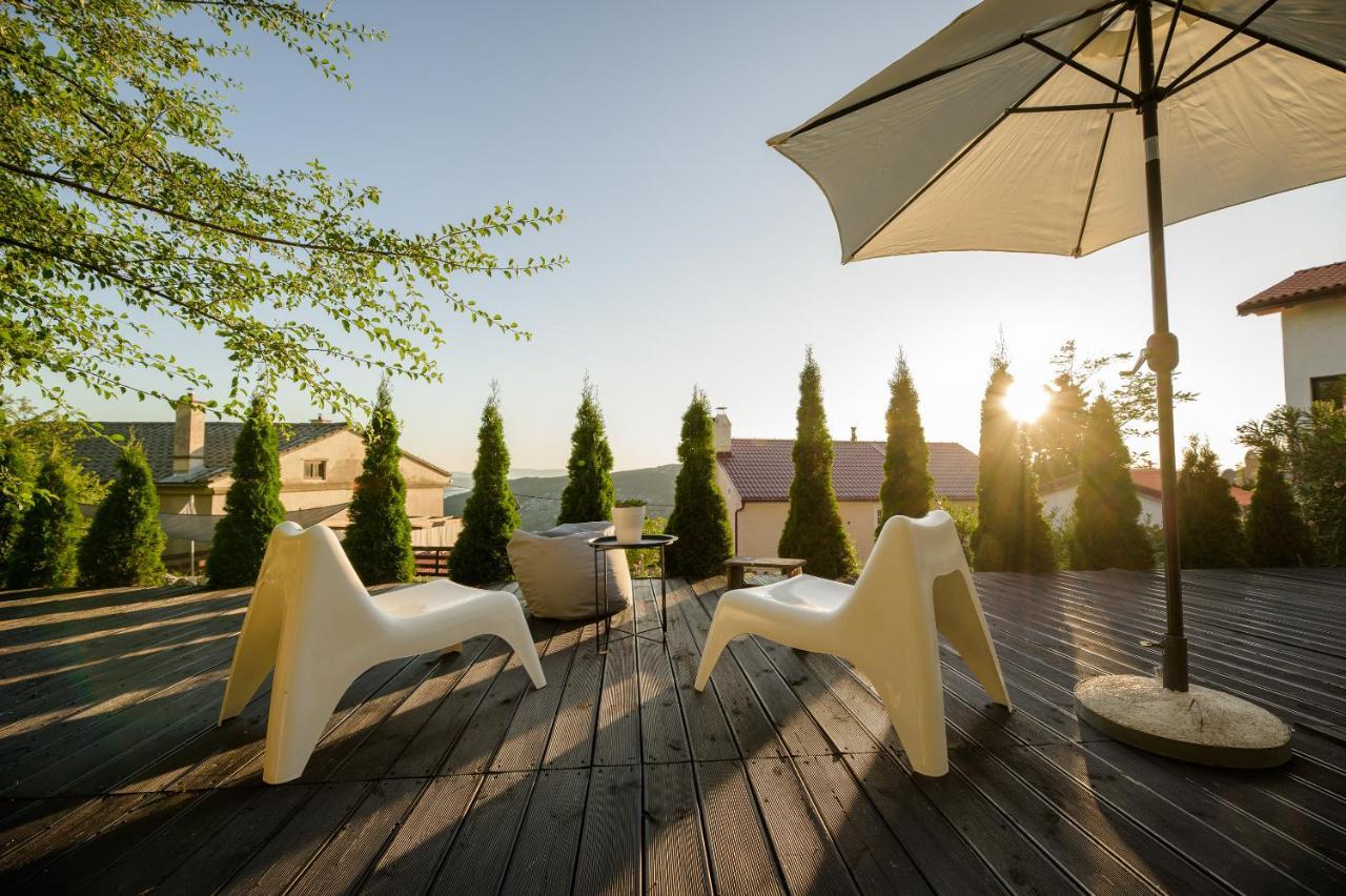 Boutique B&B Mali Pariz Grizane-Belgrad Exterior photo