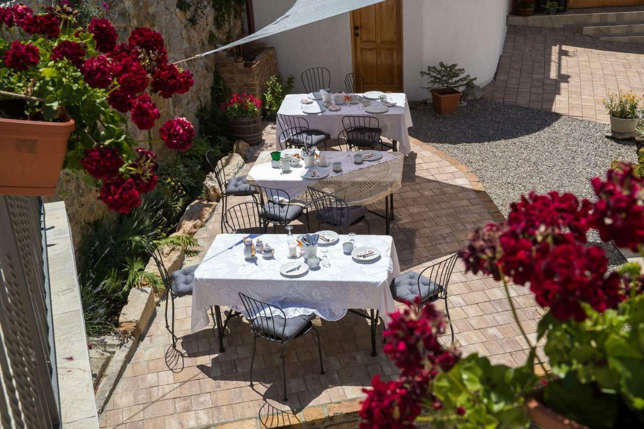 Boutique B&B Mali Pariz Grizane-Belgrad Exterior photo